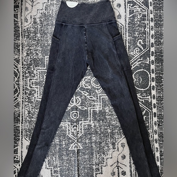 aerie Pants - NWT Aerie Offline OG Black Stonewashed Ribbed High Waisted Leggings: Size S